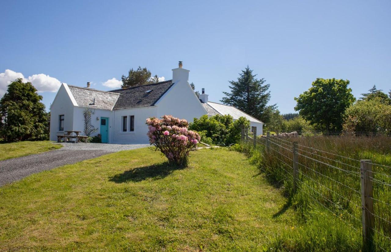 Ploughman'S Cottage Edinbane Exterior foto